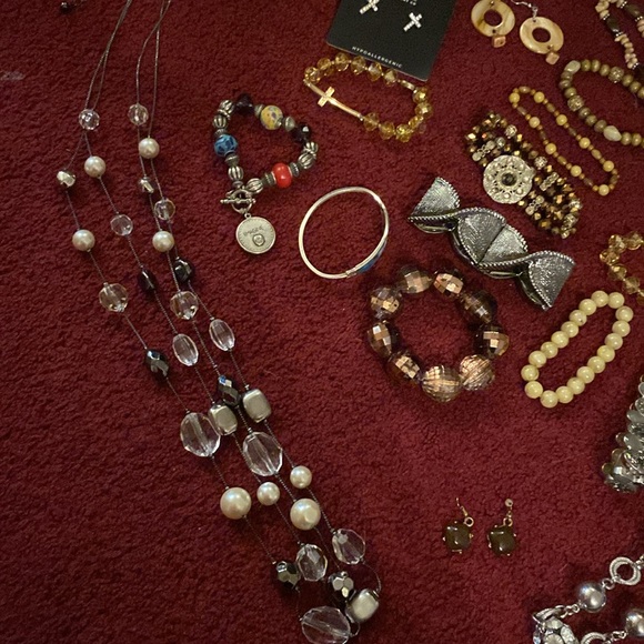 Bundle of jelwery - Picture 4 of 6